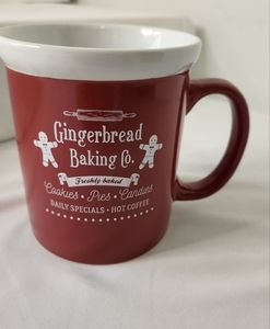 Gingerbread Baking Co Red 20 Oz Mug